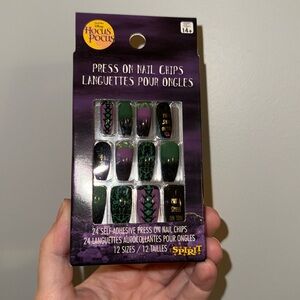 Hocus Pocus press on nails